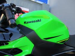 2018 Kawasaki NINJA 400 GREEN