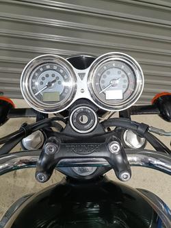 2021 Triumph STREET TWIN GOLDLINE GREEN