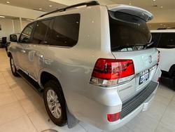 2020 Toyota LANDCRUISER