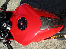2021 DUCATI PANIGALE V2 RED
