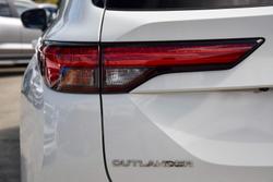 2024 Mitsubishi Outlander PHEV Exceed ZM MY24 AWD White