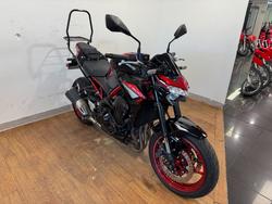 2024 Kawasaki Z900 (ZR900) Black / Red
