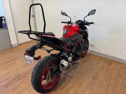 2024 Kawasaki Z900 (ZR900) Black / Red