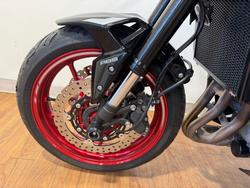 2024 Kawasaki Z900 (ZR900) Black / Red