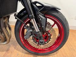 2024 Kawasaki Z900 (ZR900) Black / Red
