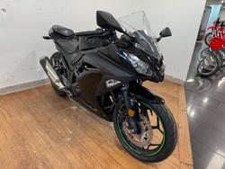 2013 Kawasaki NINJA 300 SE ABS GREEN