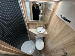 2024 Avan Applause 600