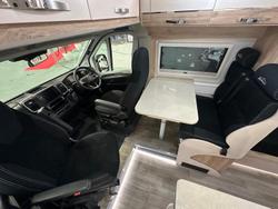 2024 Avan Applause 600