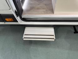 2024 Avan Applause 600