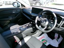 2025 Nissan
                X-TRAIL ST-L