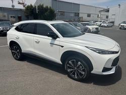 2025 MG HS Essence AS33 MY25 Pearl White