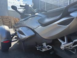 2013 BRP SPYDER RS SM5 Silver