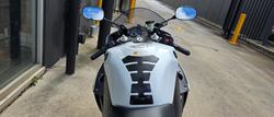 2009 Yamaha YZF-R1 WHITE