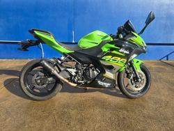 Kawasaki Ninja 400