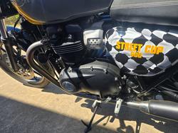 2017 TRIUMPH STREET CUP Yellow