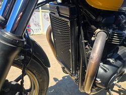 2017 TRIUMPH STREET CUP Yellow