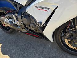 2012 Honda CBR1000RR (FIREBLADE) WHITE LIGHTNING