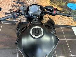 2018 Kawasaki ZR 900 BLACK
