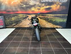2018 Kawasaki ZR 900 BLACK
