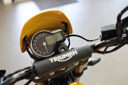 2025 Triumph Scrambler 400 XC Scrambler Yellow