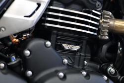 2025 Triumph Scrambler 400 XC Scrambler White