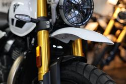 2025 Triumph Scrambler 400 XC Scrambler White