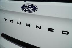 2024 Ford Tourneo Titanium X