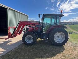 Massey Ferguson 5709 Tractor + Loader