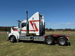2017 Kenworth T909 140t - AUTO TRANS WHITE