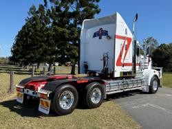 2017 Kenworth T909 140t - AUTO TRANS WHITE