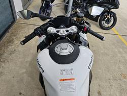 2023 CFMOTO 450 SR ABS