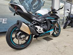 2023 CFMOTO 450 SR ABS