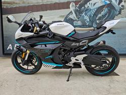 2023 CFMOTO 450 SR ABS