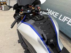 2019 Yamaha YZF-R1 M Black