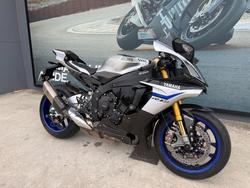2019 Yamaha YZF-R1 M Black