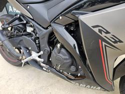 2015 Yamaha YZF-R3 GREY