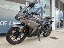 2015 Yamaha YZF-R3 GREY
