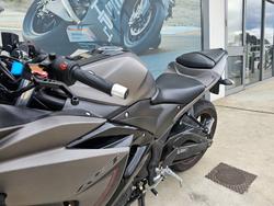 2015 Yamaha YZF-R3 GREY