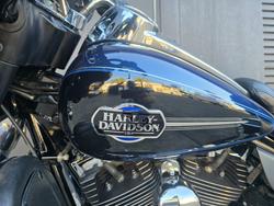2013 HARLEY-DAVIDSON FLHTCU U/C ELECTRA GLIDE BLUE