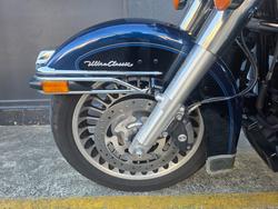 2013 HARLEY-DAVIDSON FLHTCU U/C ELECTRA GLIDE BLUE
