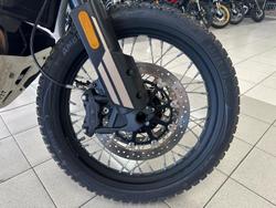 2025 CFMOTO 800MT-X MT Black