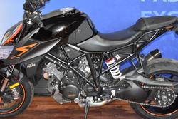 2017 Ktm 1290 SUPER DUKE R Black