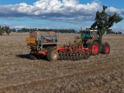 SERAFIN ECOSOW 632 SINGLE DISC SEEDER WITH GASON BIN NEW
