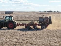 SERAFIN ECOSOW 632 SINGLE DISC SEEDER WITH GASON BIN NEW