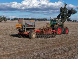 SERAFIN ECOSOW 632 SINGLE DISC SEEDER WITH GASON BIN NEW