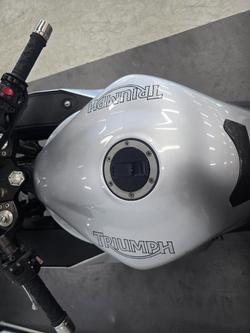 Triumph 2011 TRIUMPH 1050CC SPRINT GT SILVER
