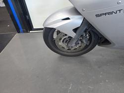 Triumph 2011 TRIUMPH 1050CC SPRINT GT SILVER