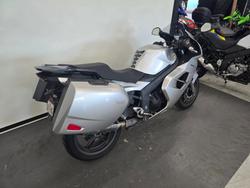 Triumph 2011 TRIUMPH 1050CC SPRINT GT SILVER