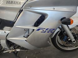 2002 Yamaha FJR1300 SILVER