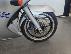 2002 Yamaha FJR1300 SILVER